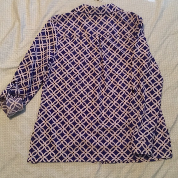 Notations—Button Down - Picture 4 of 6